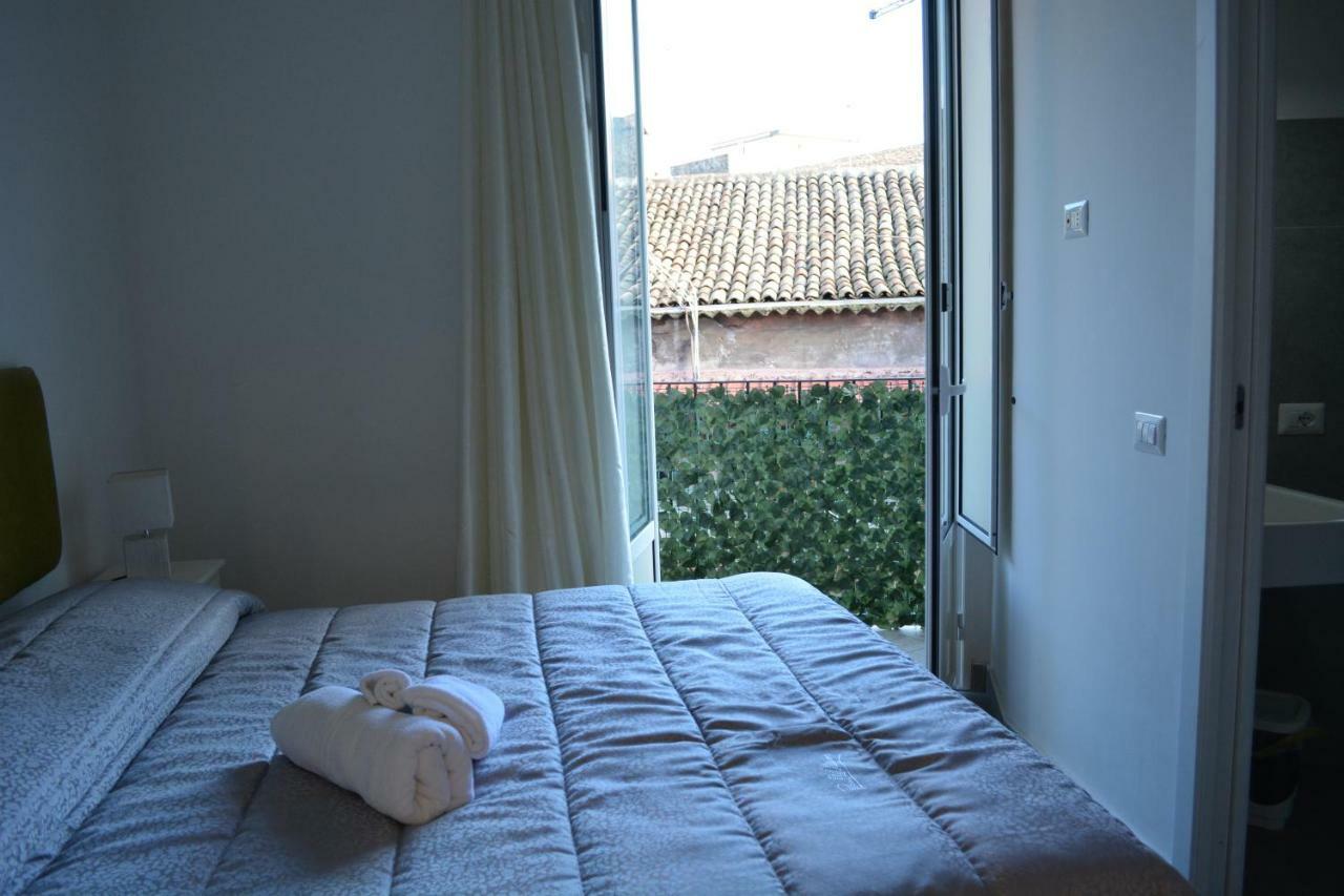 La Petite Suite คาตาเนีย ภายนอก รูปภาพ